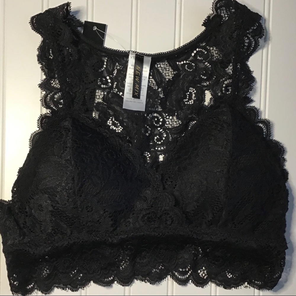 Bralette Padded Lace Racerback M/L NWT